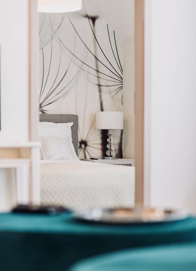 Monarchia Apartman Grand Mosonmagyaróvár Εξωτερικό φωτογραφία