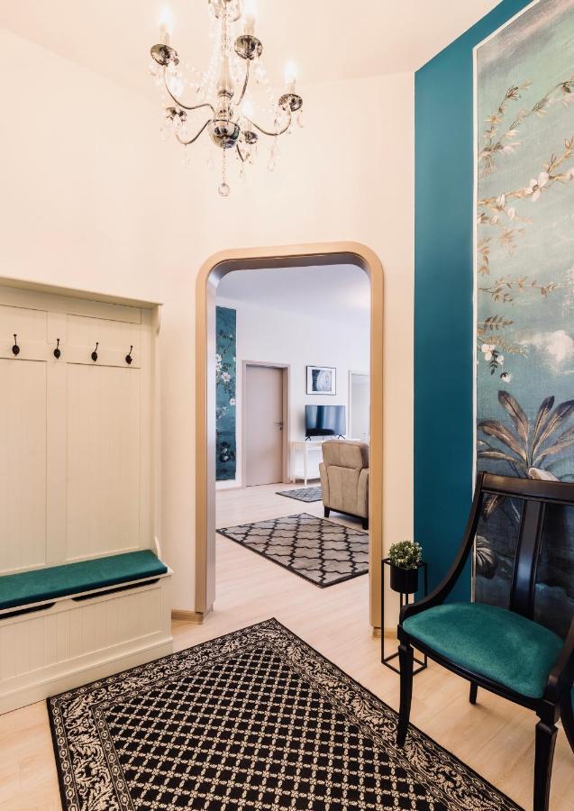 Monarchia Apartman Grand Mosonmagyaróvár Εξωτερικό φωτογραφία